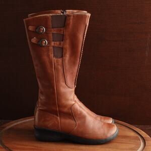 Keen Boots WMS SZ 8.5 Brown Bern Baby Tall Leather Zip Casual Waterproof Comfort